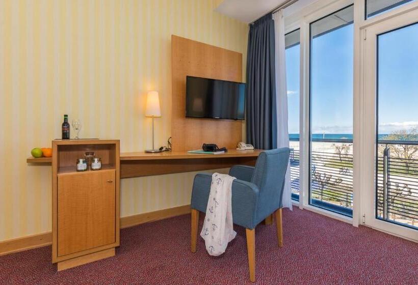스탠다드 룸 바다 전망, Strand Hotel Hübner