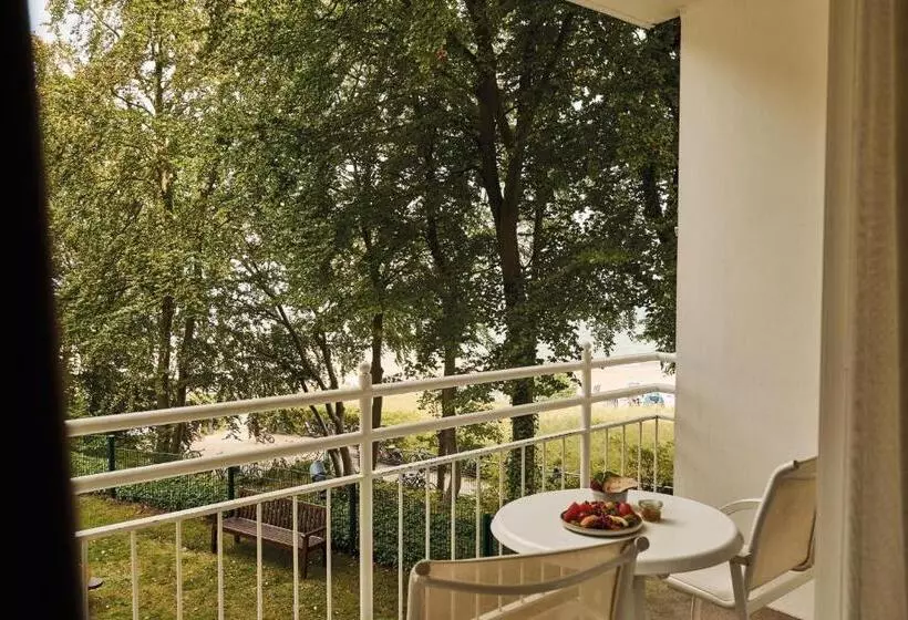 片側に海が見えるデラックスルーム, Aja Strandhotel Bansin