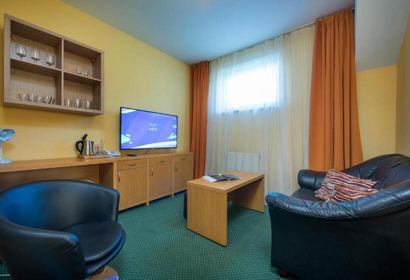 Люкс Дюплекс, Bystrina