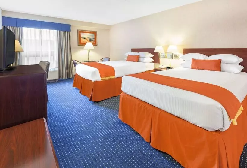 ２ダブルベッドのスタンダードルーム, Wyndham Garden Monterrey Norte
