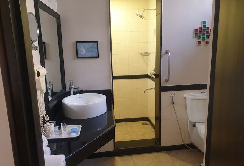 ویلا پریمیوم 1 خوابه, Whispering Palms Beach Resort