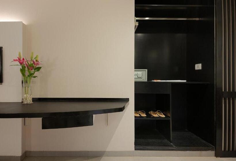 ویلا پریمیوم 1 خوابه, Whispering Palms Beach Resort