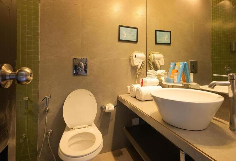 ویلا پریمیوم 1 خوابه, Whispering Palms Beach Resort