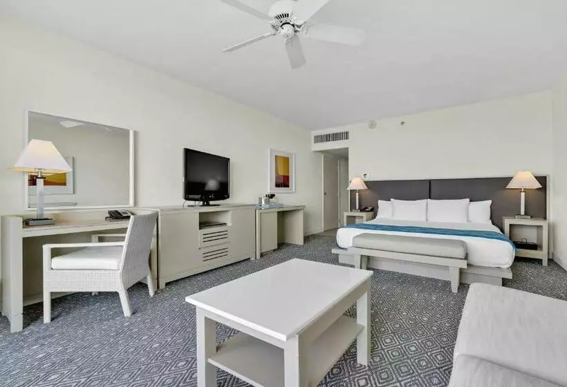 اتاق استاندارد با چشم‌انداز دریا, El Conquistador Resort  Puerto Rico