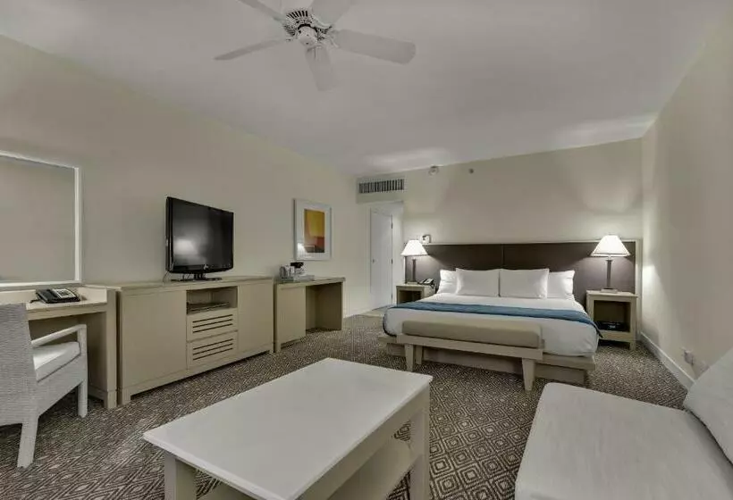 اتاق استاندارد با چشم‌انداز دریا, El Conquistador Resort  Puerto Rico