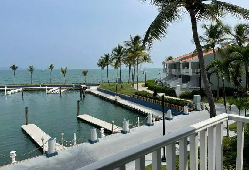 اتاق استاندارد با تخت بزرگ, El Conquistador Resort  Puerto Rico