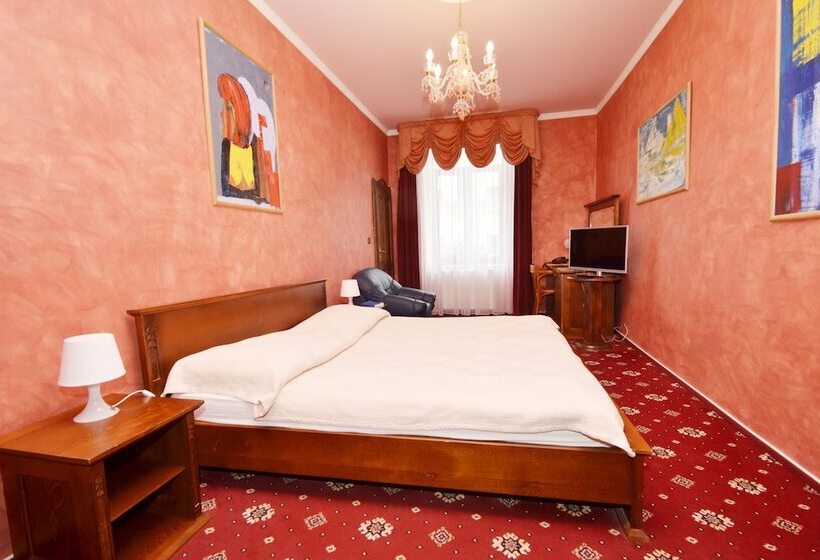 חדר דלוקס, Brioni Boutique Hotel 4