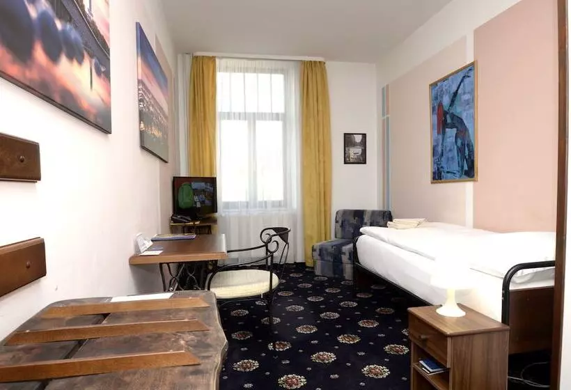 اتاق راحتی یک تخته, Brioni Boutique Hotel 4