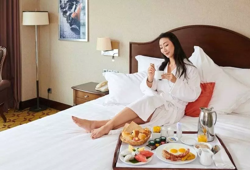 اتاق لوکس, Eastin Grand Hotel Saigon