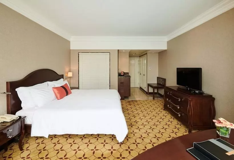 اتاق لوکس, Eastin Grand Hotel Saigon