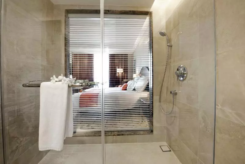اتاق لوکس, Eastin Grand Hotel Saigon