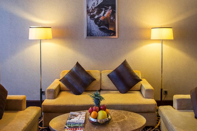 سوئیت کلاب, Eastin Grand Hotel Saigon