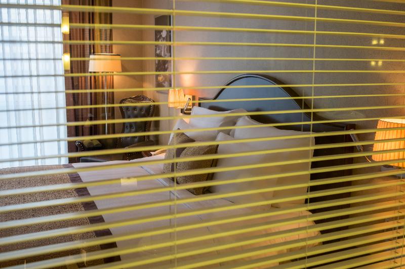 اتاق کلاب, Eastin Grand Hotel Saigon