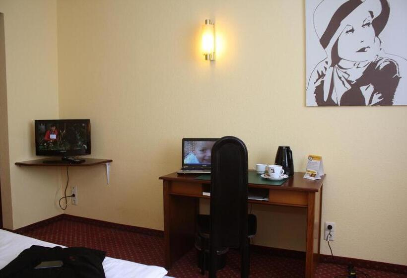 标准单人间, Quick Hotel Dresden West