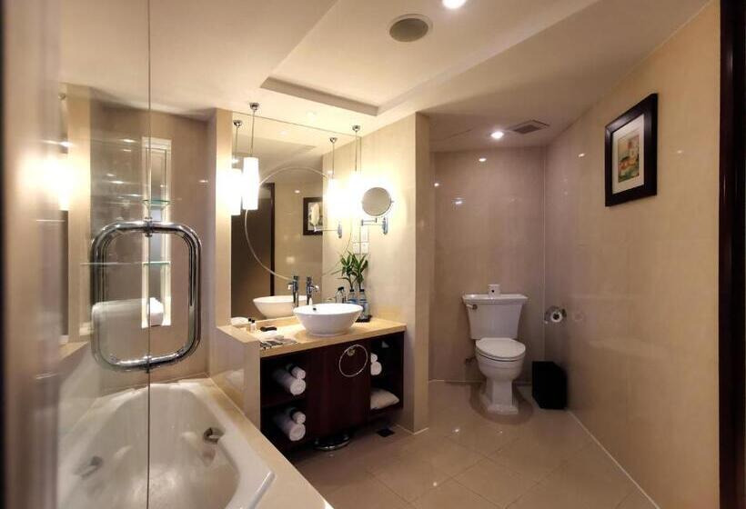 سوییت اجرایی, Radisson Collection Hyland Shanghai