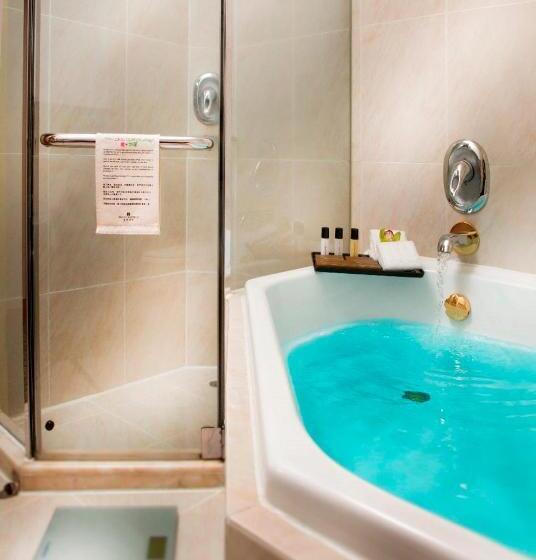 اتاق پرمیوم, Regal Hongkong