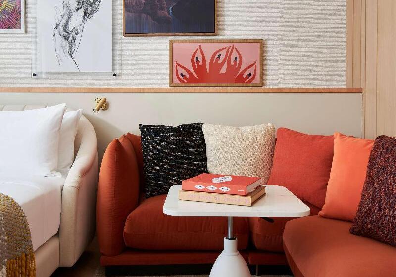 سوییت, Regal Hongkong