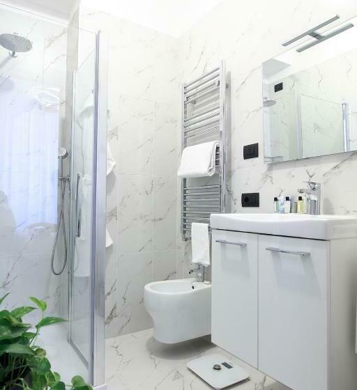 标准单人间, Sanpi Milano