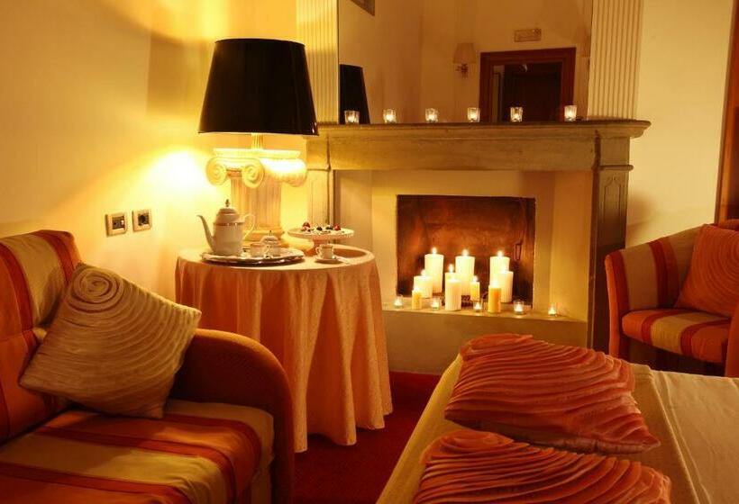 小型套房, Sanpi Milano