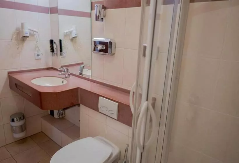 Standard Kolmen Hengen Huone, Residence Am Hauptbahnhof