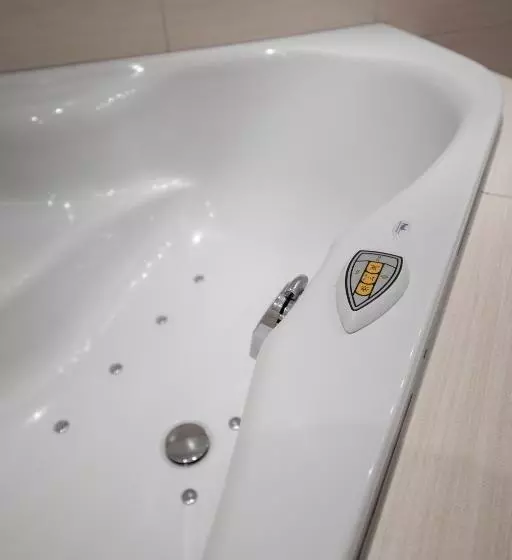 Suite 2 Dormitoare, Albona