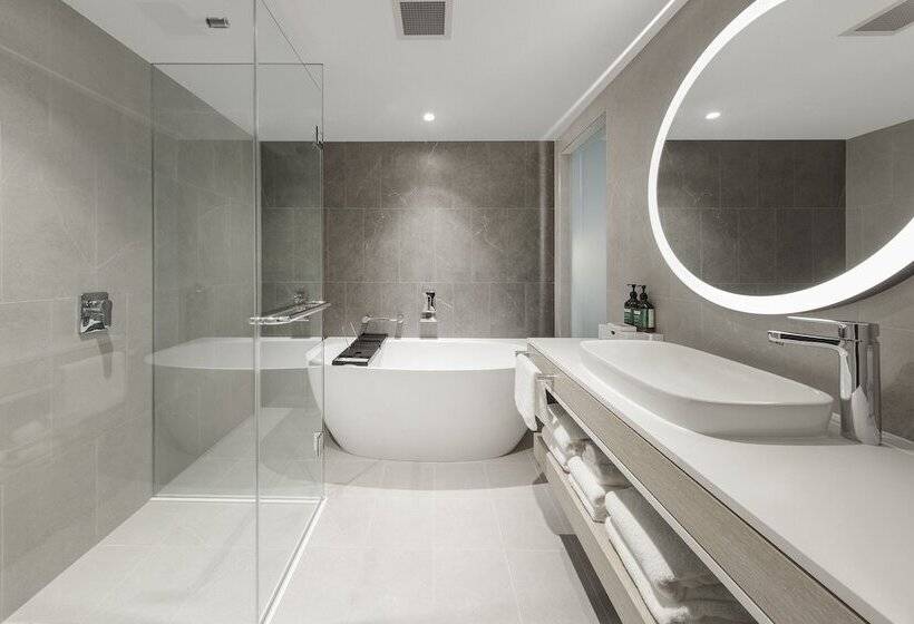 סוויטה, Crowne Plaza Hawkesbury Valley, An Ihg