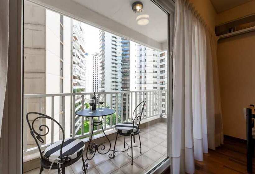 سوئیت پریمیوم, Feir S Park Hotel & Rooftop