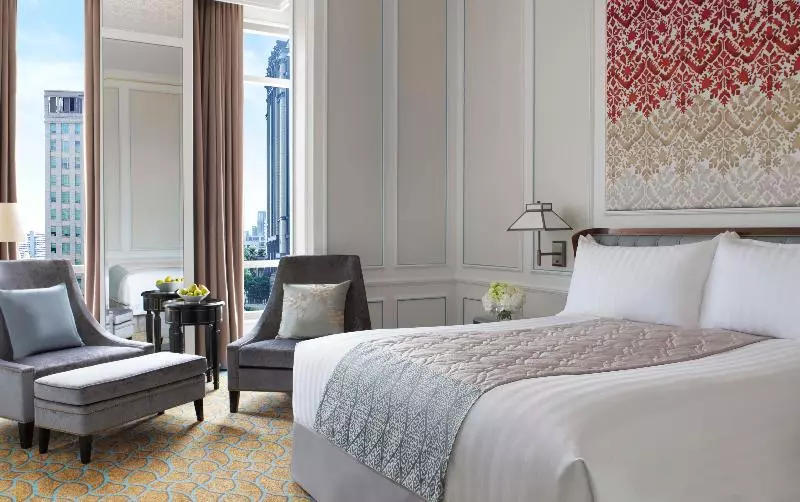 Club Room King Bed, Intercontinental Singapore, An Ihg