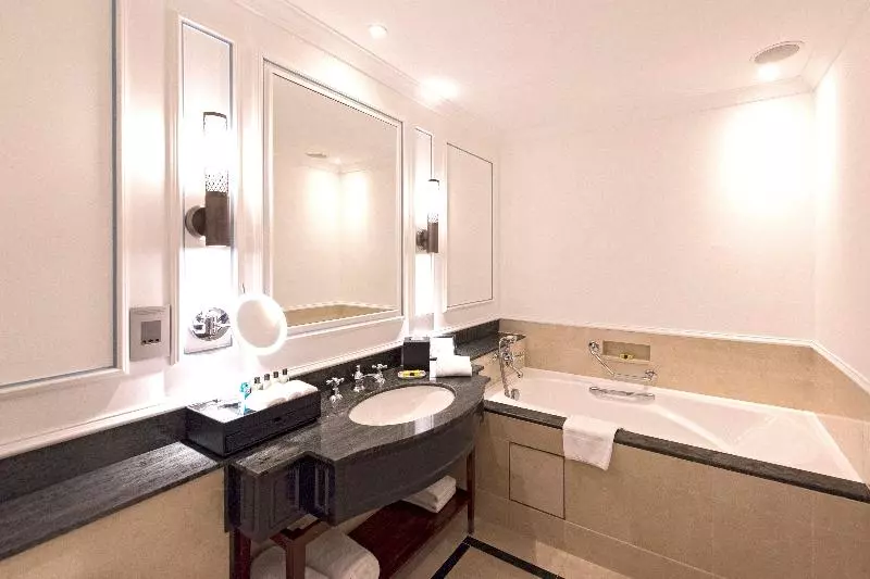 اتاق استاندارد, Intercontinental Singapore, An Ihg