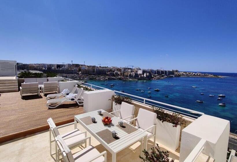 سوئیت پنت هاوس, Salini Resort