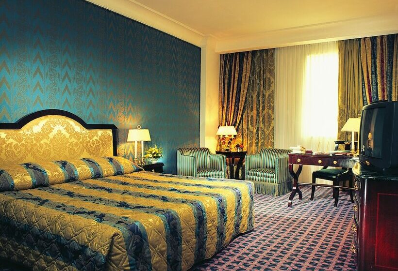 اتاق اجرایی, Sonesta Hotel Tower & Casino Cairo