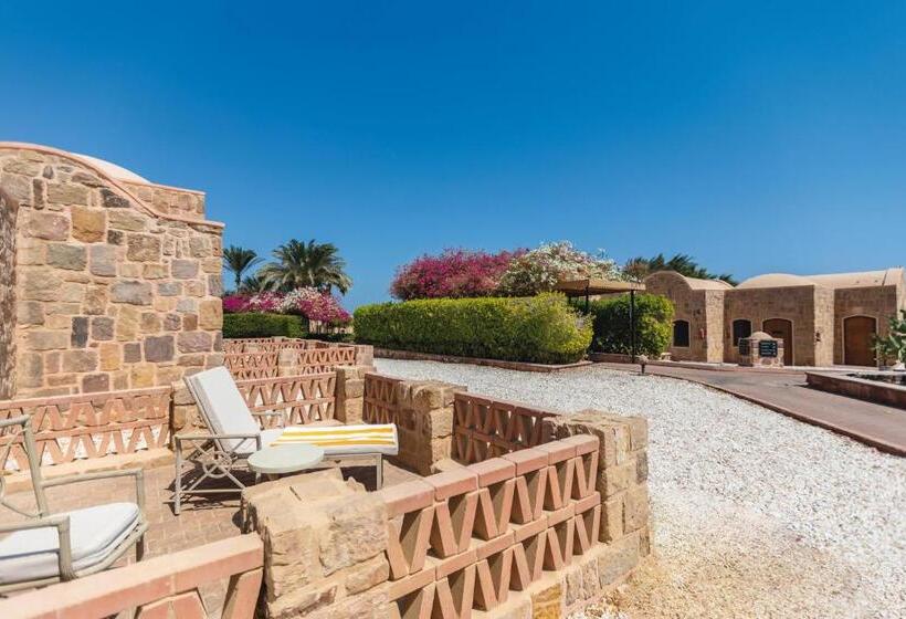 اتاق پریمیوم با چشمانداز باغ, Movenpick Resort El Quseir