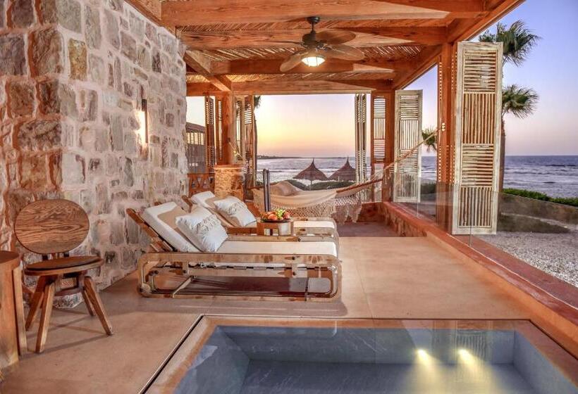 سوییت با چشمانداز دریا, Movenpick Resort El Quseir