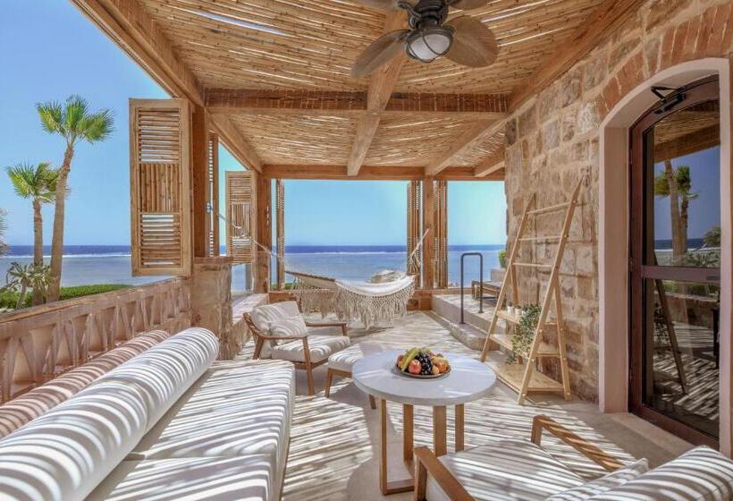 سوییت با چشمانداز دریا, Movenpick Resort El Quseir