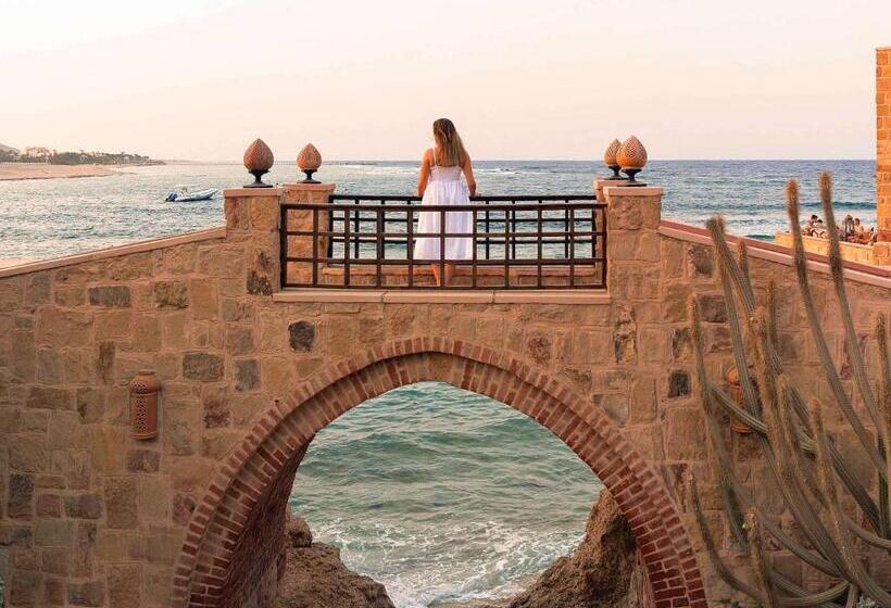 سوییت جونیور با چشمانداز دریا, Movenpick Resort El Quseir