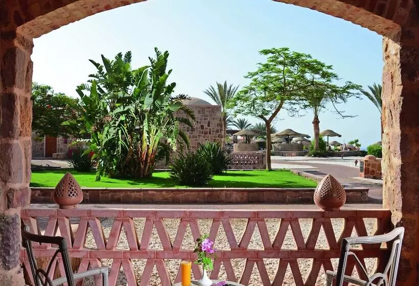 اتاق پریمیوم با چشمانداز باغ, Movenpick Resort El Quseir
