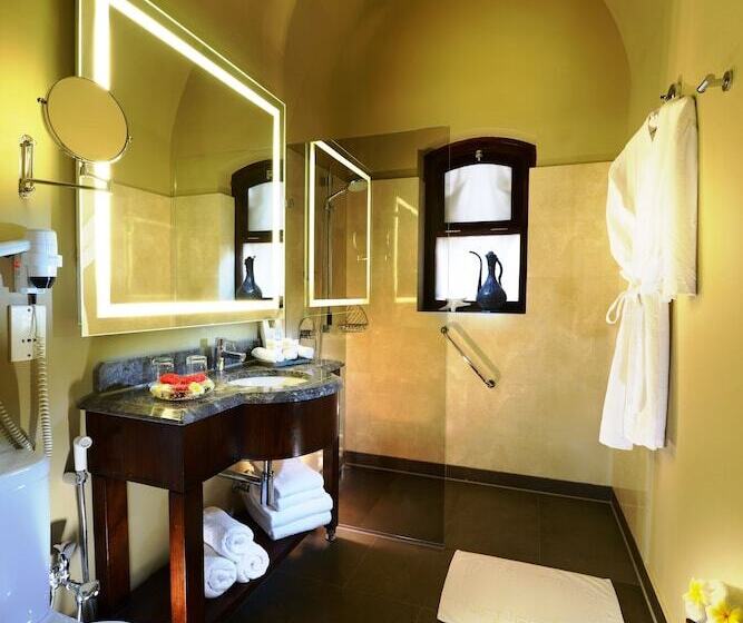 اتاق سوپریور با چشمانداز باغ, Movenpick Resort El Quseir