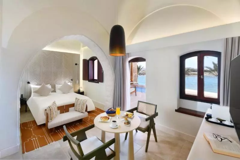 سوییت جونیور با چشمانداز دریا, Movenpick Resort El Quseir