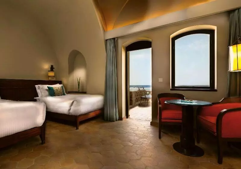 اتاق پرمیوم با چشمانداز دریا, Movenpick Resort El Quseir