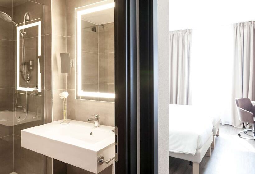 수피리어 룸, Novotel Brescia Due