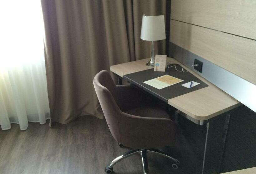 수피리어 룸, Novotel Brescia Due