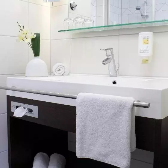 Business-Zimmer, Amber Econtel