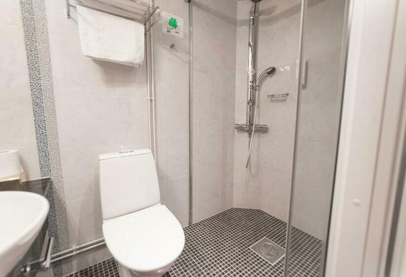 商务房间, Arthur