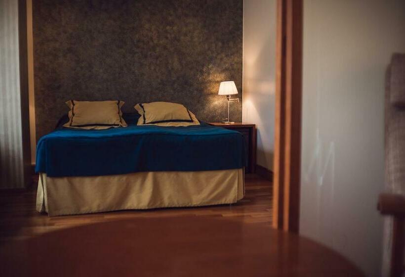 四人标准间, Arthur