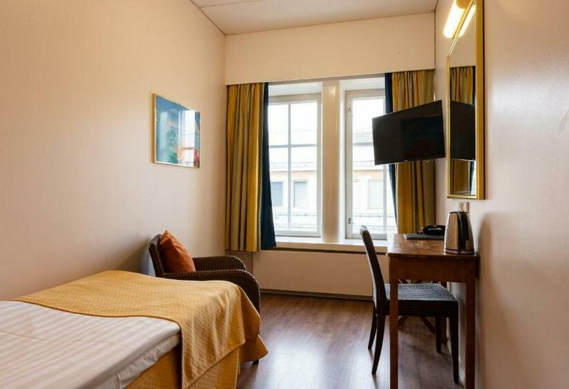 经典单人间, Arthur