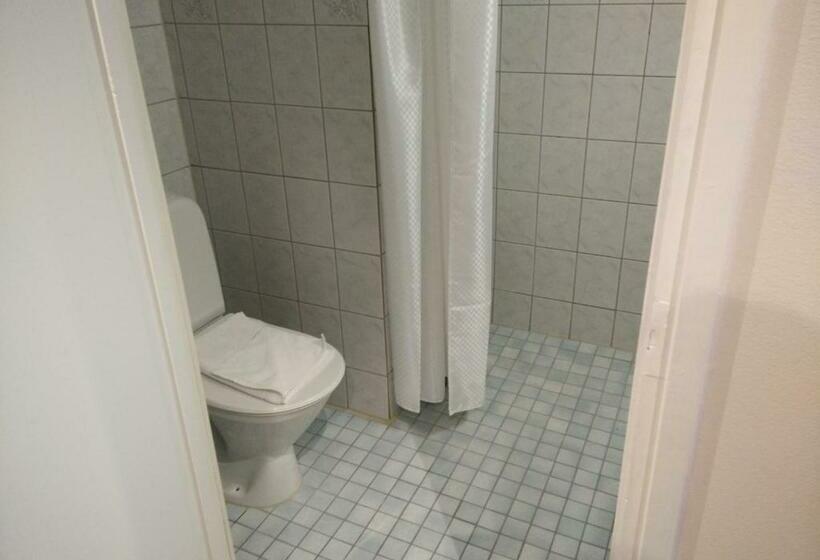 经典单人间, Arthur