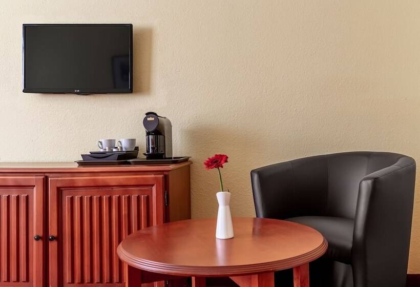 Полулюкс, Invite Hotel An Der Kaiserburg