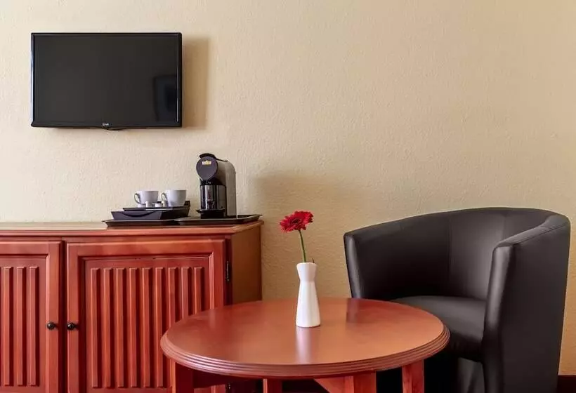 سوییت جونیور, Invite Hotel An Der Kaiserburg
