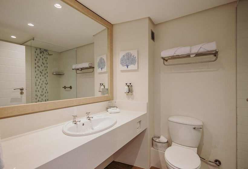 غرفة ديلوكس ثلاثية, Bayview