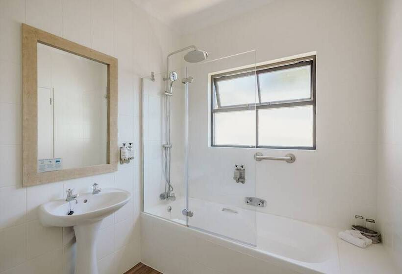 غرفة كلاسيكية, Bayview